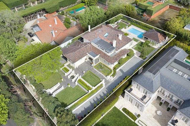 6 Robertson Street, VIC 3142