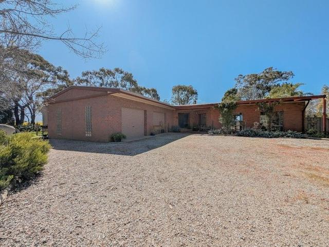 207 Dip Road, VIC 3579