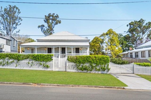 6 Williams Street East, QLD 4305