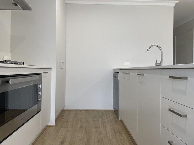 6 Annabelle Way, WA 6171