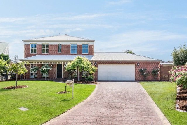 21 Mossgiel Court, VIC 3215