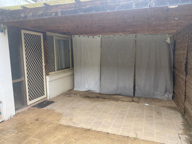 4 Lillian Rd, NSW 2210