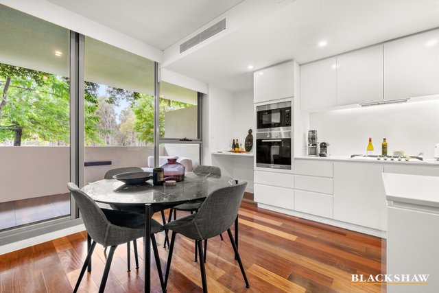 1/17 State Circle, ACT 2603