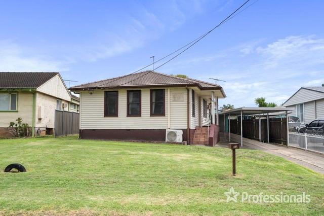 11 Hull Avenue, NSW 2170