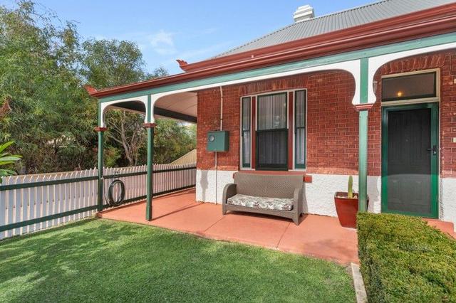 18 Mackie Street, WA 6100