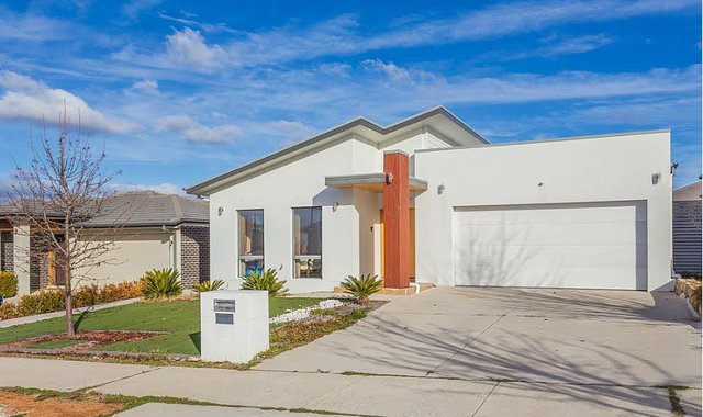8 Ronald Walker Street, ACT 2913