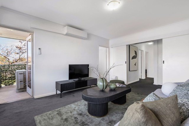 4/4 Navigator Street, VIC 3032