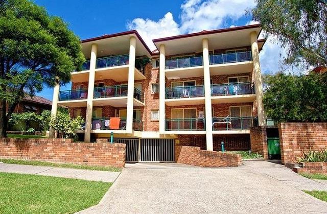 13/11 Milton St, NSW 2200