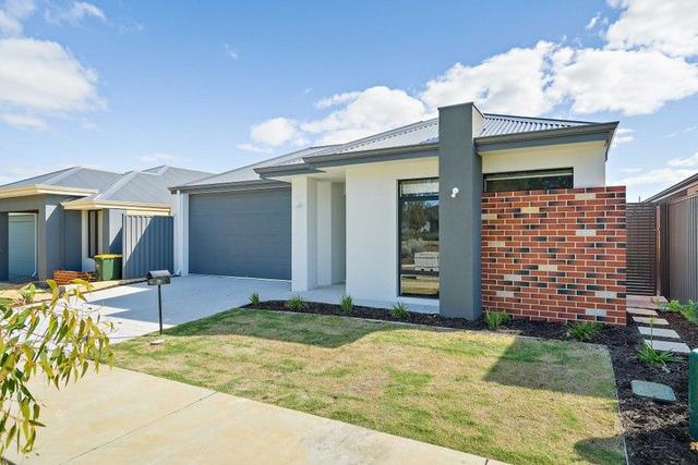 16 Zucca Crescent, WA 6170