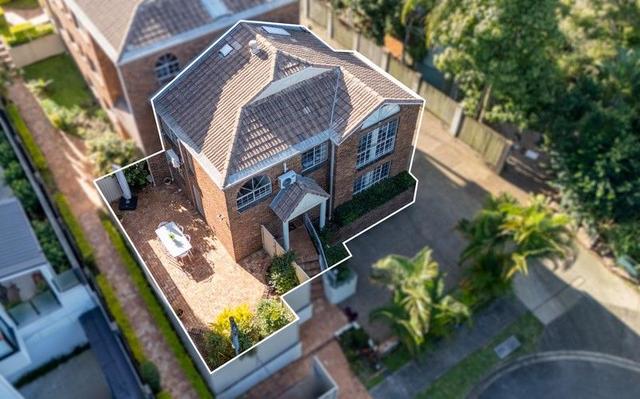 1/6 Shirley Street, QLD 4068