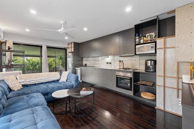 2/7 Withington Street, QLD 4169