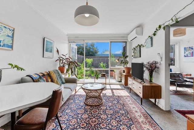 4/9 Christmas Street, VIC 3070