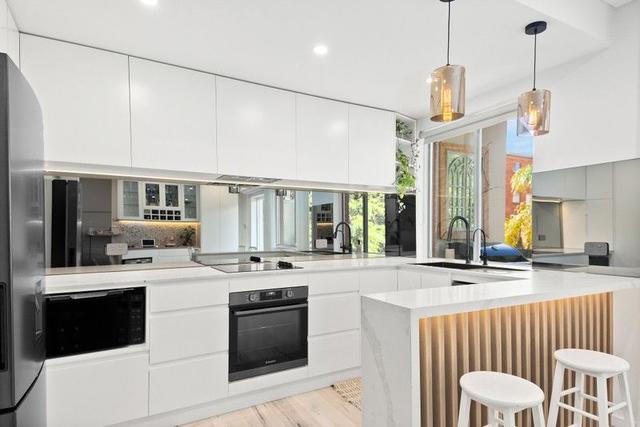 15/146-148 Chuter Avenue, NSW 2219