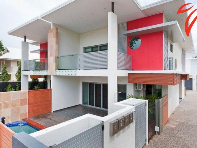 2/4 Hinkler Crescent, NT 0820