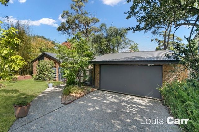 18 Francis Greenway Drive, NSW 2126
