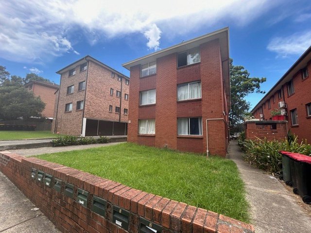 2/16 Nagle St, NSW 2170