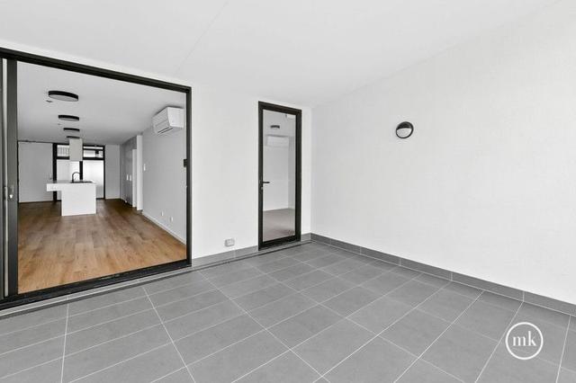 203/64 Bridge Street, VIC 3095