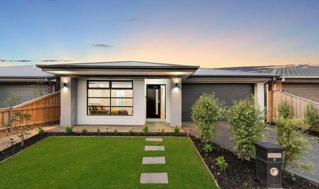 8 Camini Grove, VIC 3029