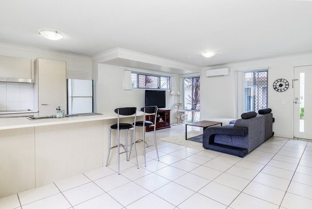 3/10 David Street, QLD 4505