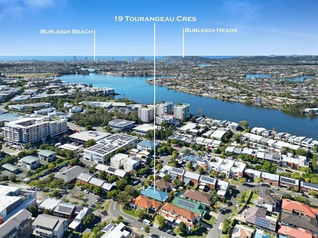 19 Tourangeau Crescent, QLD 4227