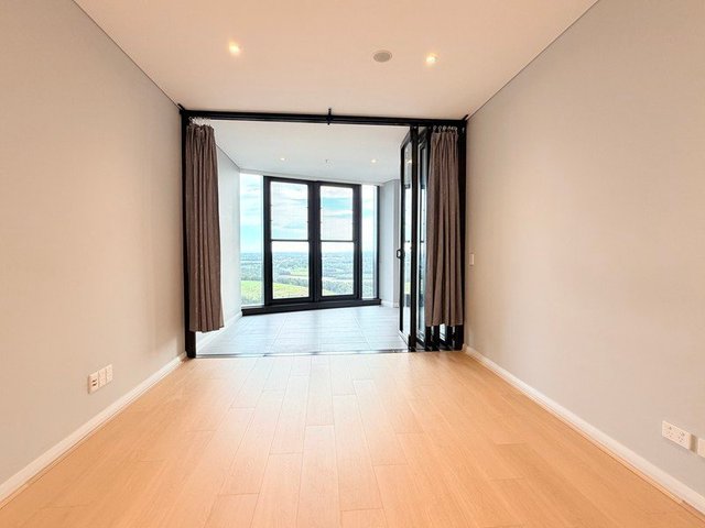 2010/2 Waterways Street, NSW 2127