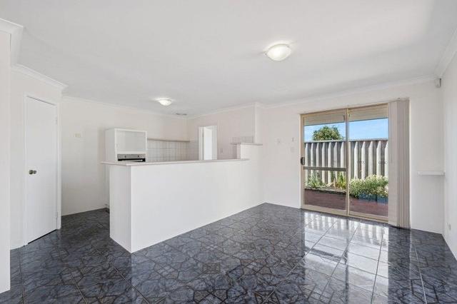 7/15 Summer Place, WA 6108