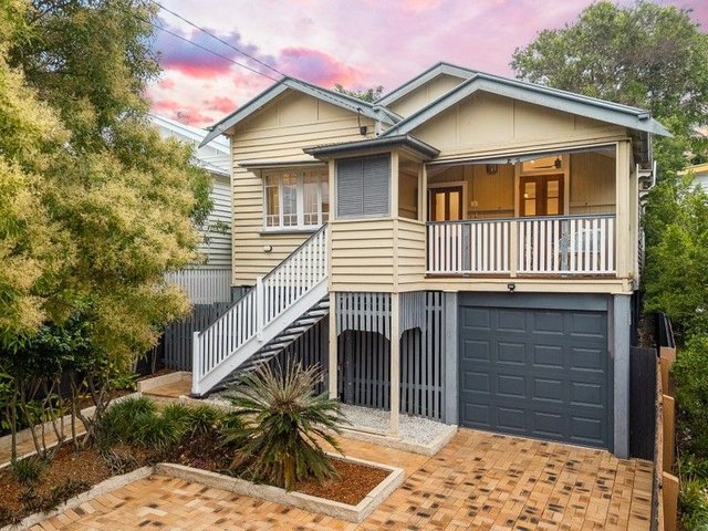 3 Shamrock Street, QLD 4031