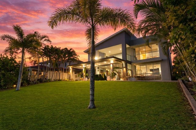 70 The Peninsula, QLD 4212