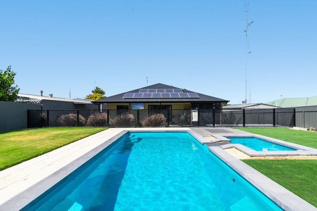 39 Westside Avenue, SA 5558