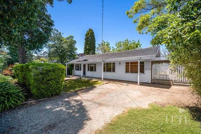 40 MacDonald Grove, VIC 3931