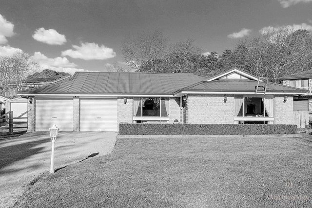 6 Rytina Place, NSW 2577