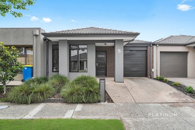 5 Eminence Drive, VIC 3977