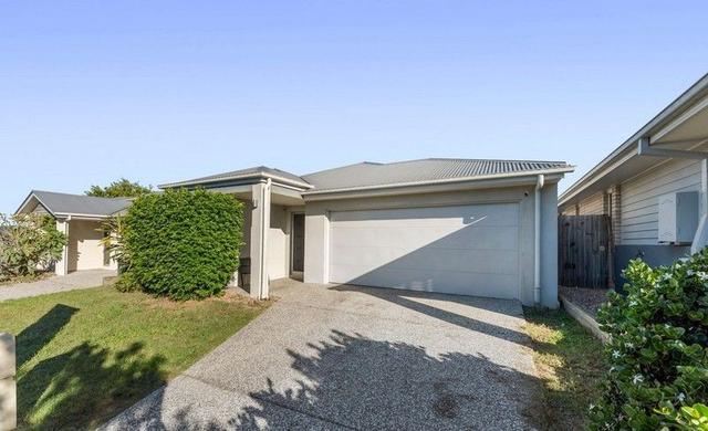 15 Napier Circuit, QLD 4304