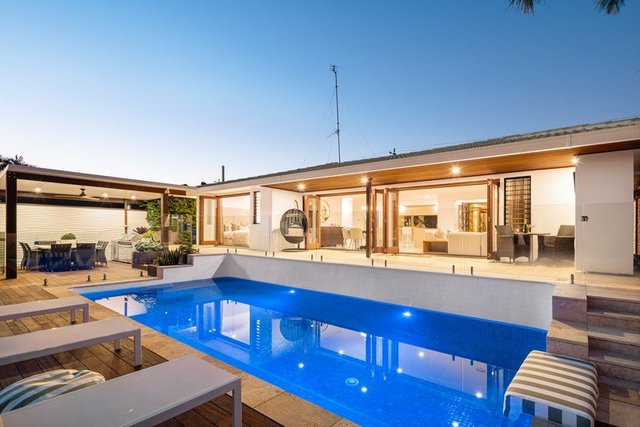 146 Monaco Street, QLD 4218