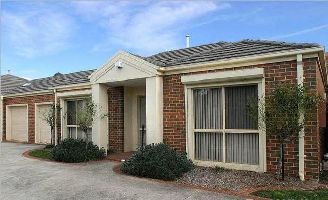 2/8 Mendora Crescent, VIC 3152