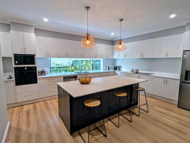 121 Galston Road, NSW 2077