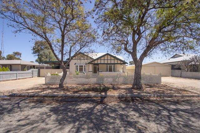 24 Howe St, SA 5540