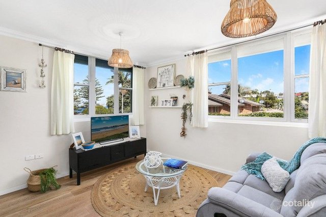 1/114 Lawrence Hargrave Dr, NSW 2515