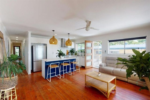 2/44 West Burleigh Road, QLD 4220