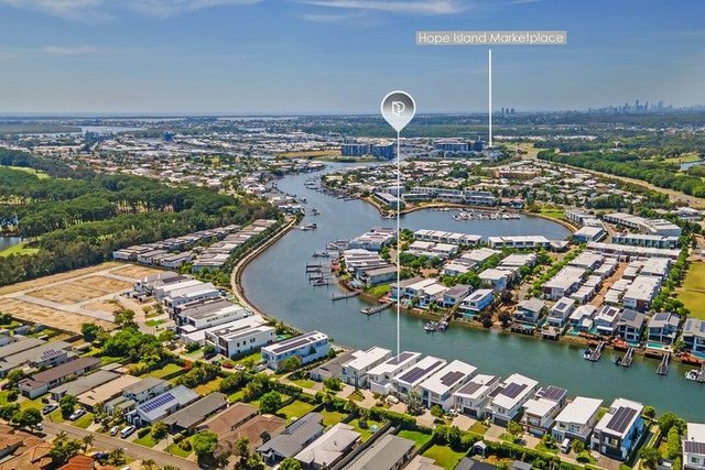 24 Santa Monica Boulevard, QLD 4212