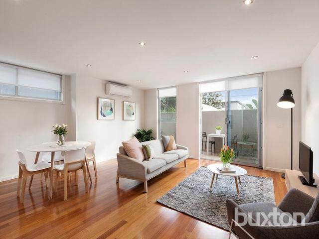 2/9 Poets Grove, VIC 3184