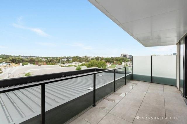 202/309 Riversdale Road, VIC 3123