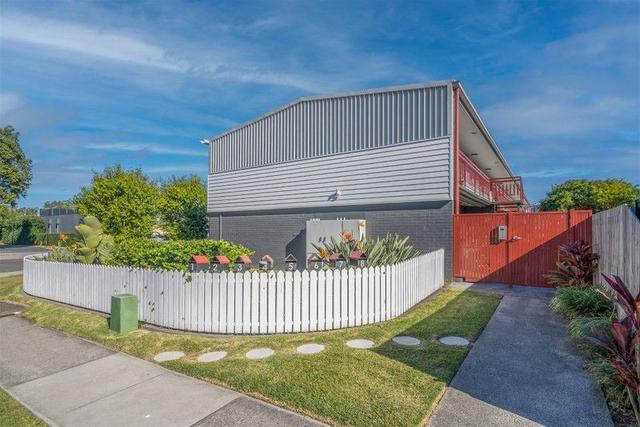 1/2 Canfield Street, QLD 4111