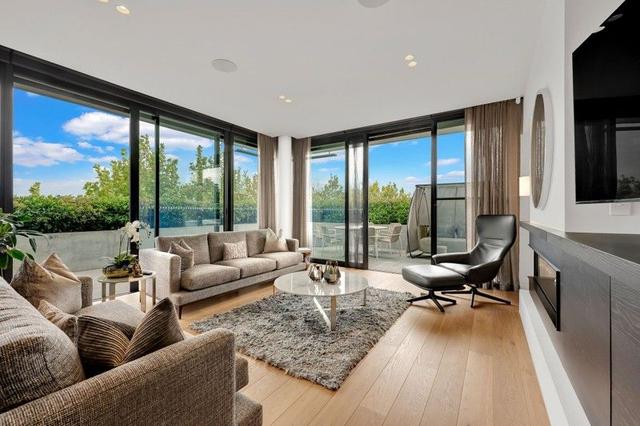 15/1 Irving Road, VIC 3142