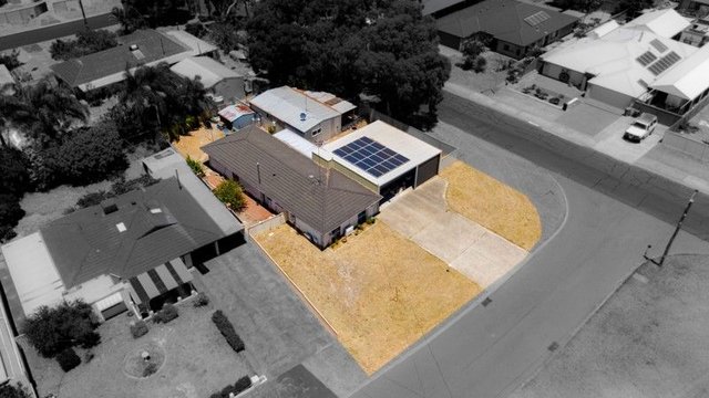 2 Quandong Place, WA 6208