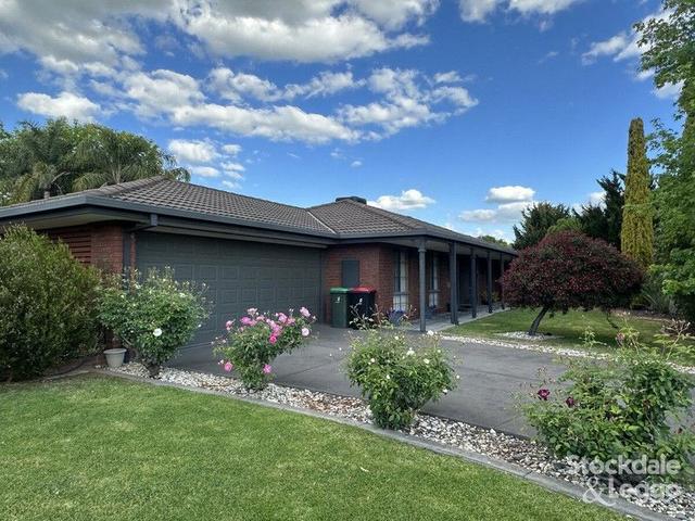 17 Gordon Drive, VIC 3631