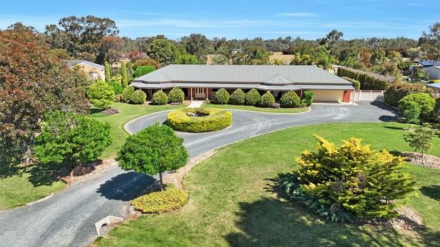 10 Ainsley Court, VIC 3564