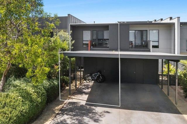 12 Shore Place, VIC 3228