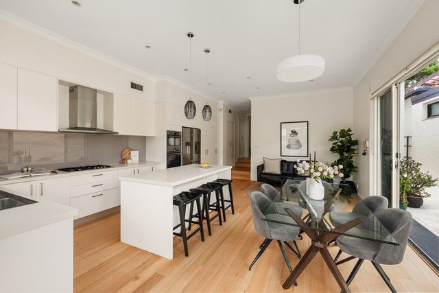 83 Illawarra  Road, NSW 2204