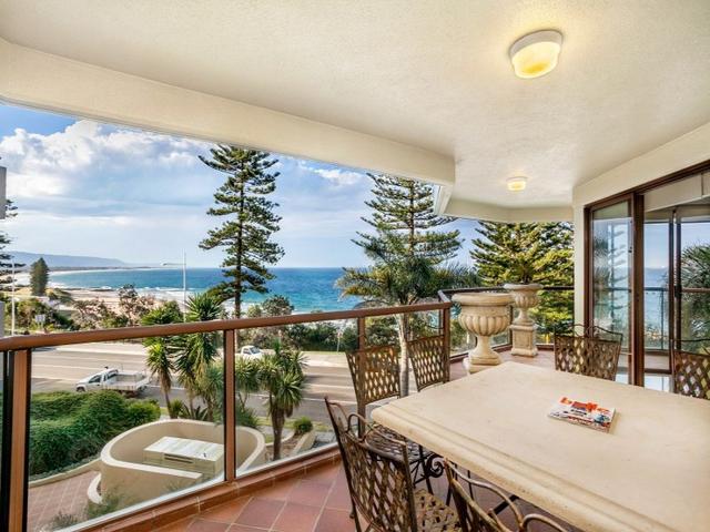 2/30 Cliff Road, NSW 2500